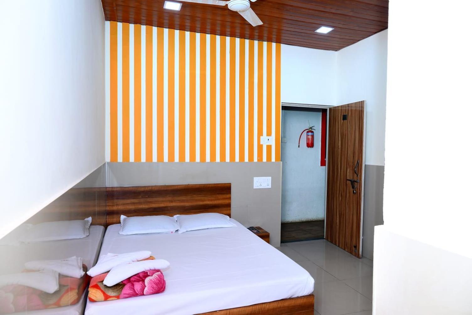 P P Lodging Mangvadi Екстериор снимка